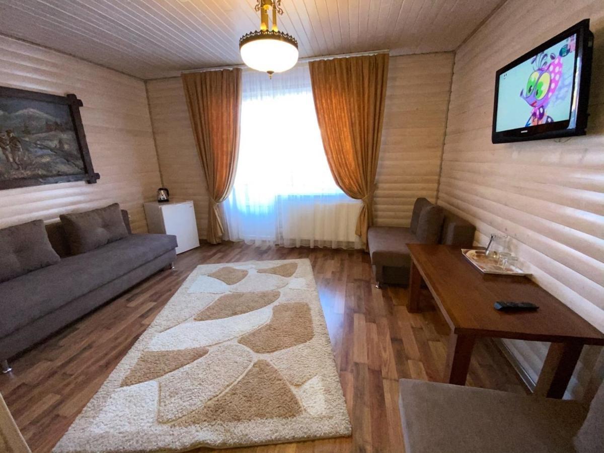 Villa Nikoletta Spa Bukovel Exterior foto